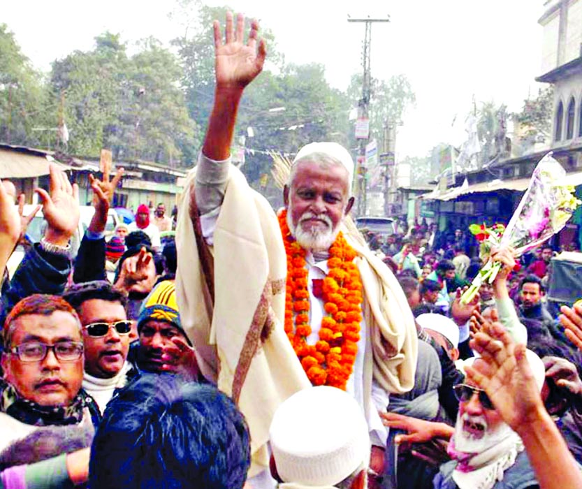 রসিক মেয়র ঝন্টুঃ অস্তিত্ব সংকটে জাপা